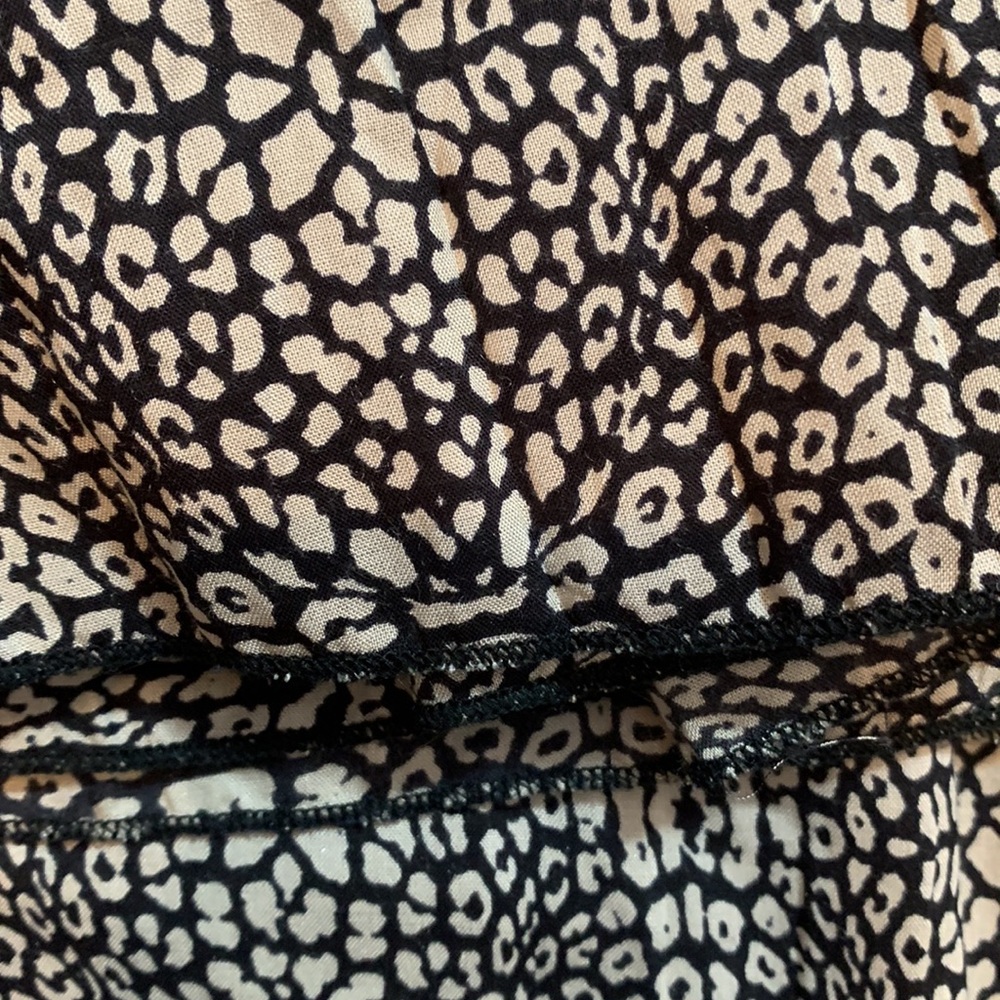 Style & co. 100% Rayon Black and Taupe Animal Print Skirt - Picture 9 of 9